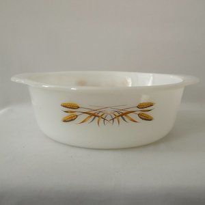 Vintage Fire King Anchor Hocking Casserole Dish 2Q Mid-century Modern Wheat